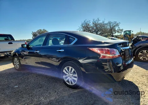 2013 Nissan Altima 2.5 z USA, uszkodzony, nr VIN 1N4AL3AP2DC160593